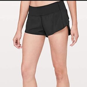 LULULEMON black speed up shorts size 6